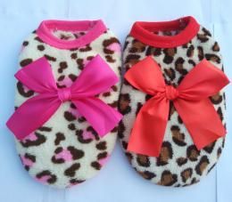 ペット用 リボン付き ヒョウ柄 ふわふわチョッキ ピンク/レッド★冬用犬服 愛犬 ハロウィン 洋服 ドッグサイズ 仮装【新品★未使用品】