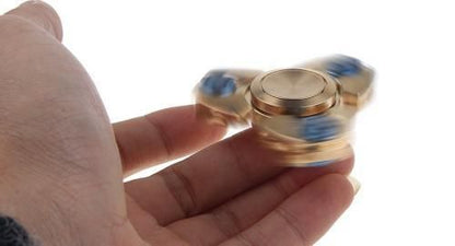 【在庫ラスト1個★即納可能】ハンド フィジェット スピナー スタイルＦ(００７) 真鍮+チタン製 真鍮カラー+ブルー★EDC  Focus Toy brass + titanium【6829200】