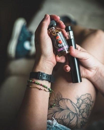 赤字上等★激安セール【在庫あり★即納可能】TURNT VAPE CO. Strawberry Popped/ XXX/P.B.S./Grammy's Apple Pie/Rico他 30ml