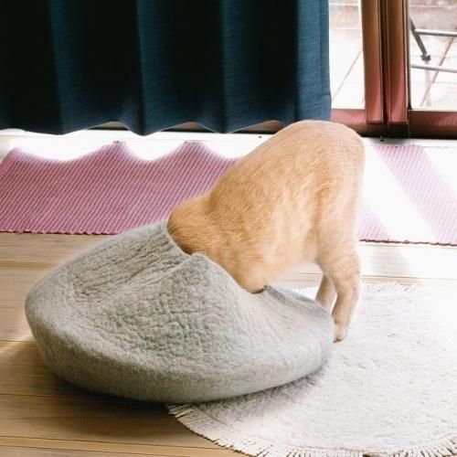 ネパールフェルトのキャットハウス★手作りのぬくもりがつたわります　【新品★未使用品】