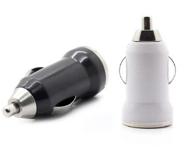 【在庫あり★即納可能】USBポート付き カー シガーソケット DC充電器 1A(1000nAh)