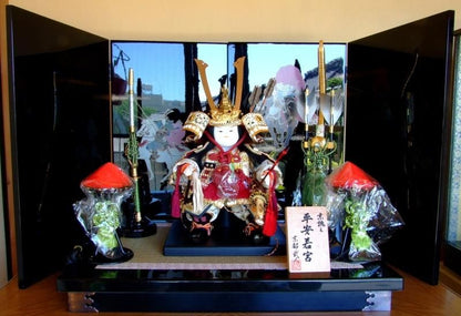 【在庫ラスト1個★即納可能】京都 武人作 8号 特製 平安若宮 座 円地色威★端午の節句人形 五月人形【新品】【10】
