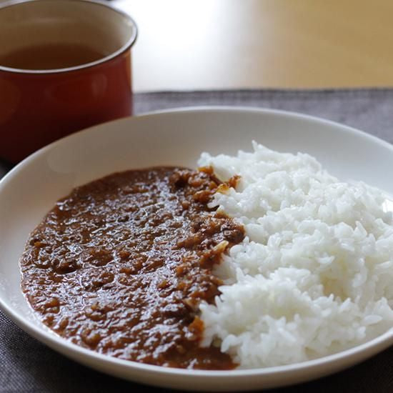 【お取り寄せ★納期 最長 約2週間】ムソー　ヒカリ　有機キーマカレー 中辛　140g