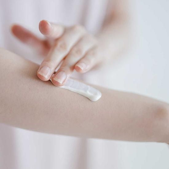 【お取り寄せ★納期 最長 約2週間】くらすこと おひさまとむしサンスクリーン 40ml