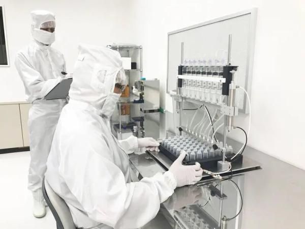 【在庫ラスト1個★即納可能】VAPE HACK VCM/VCP/ VCC neroオリジナルキャラI/オリジナルキャラII 50ml★ベイプハック ネロ
