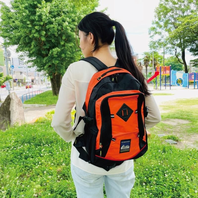 【メーカー直送】防災セット 1人用 【16種類】 オサメット付き★防災セット 地震対策 防災セット二人用 リュック 災害 防災グッズ 防災バッグ 保存食 保存水 ラジオ ライト 簡易トイレ 災害時