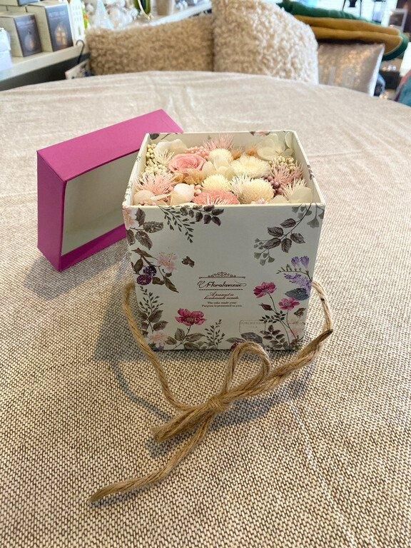 【お取り寄せ★納期 最長 約1ヶ月】フローレンスボックス プリザーブドフラワー★バラ ローズ ボックス ギフト プレゼント 母の日