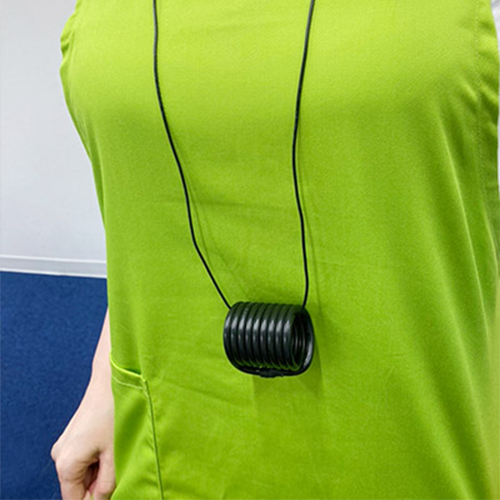 【お取り寄せ★納期 最長 約2週間】電磁波対策シリーズ ブラトモ★独自技術の静電気★ノイズ対策の9巻コイル★BLACK EYE 医学博士丸山修寛監修 ブラックアイ 電磁波防止