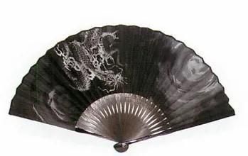 【お取り寄せ★納期 最長 約2週間】メンズシルク綿扇子 親骨塗勢龍★夏の必須アイテム！爽やかな風を運んでくれる！