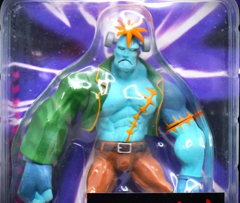 【在庫あり★即納可能】 イースリースタッフ アクションリアルヒーロー ヴァンパイアセイヴァー 哀を抱く人造人間 ビクトル 1Pカラー/2Pカラー フィギュア