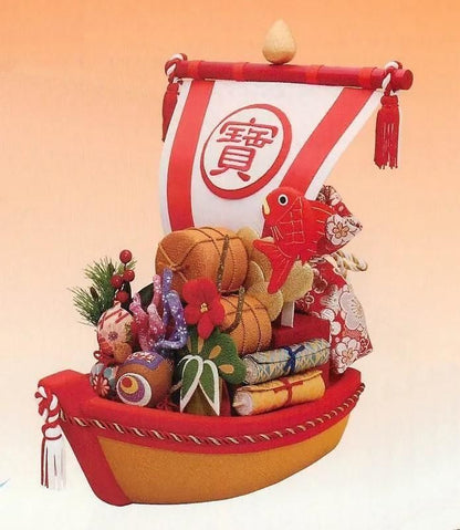 【お取り寄せ★納期 最長 約2週間】招福宝船縁起づくし★安心の日本製！ちりめんを使用した縁起づくしの宝船ができました