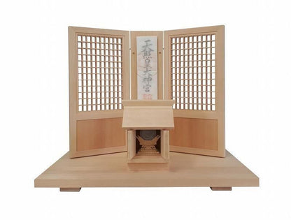 【お取り寄せ★納期 最長 約2週間】神の宮神飾り（木曽ひのき）※神鏡付★日本製！職人の技が光る！神を祀る新しい神棚（カタチ）