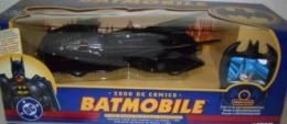 英コーギー社 バットマン 1/18 ★バットモービル 2000 DC COMICS BATMOBIL(バットコミューター付)