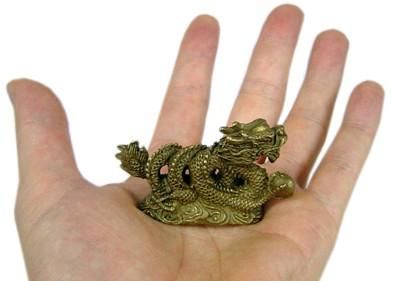 【在庫あり★即納可能】風水 銅製 ミニミニ龍★辰年・竜【新品】