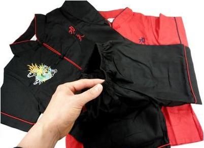 【在庫あり・即納可能】子供用 功夫衣 龍刺繍入り 半袖・半ズボン ブラック 120サイズ【新品】