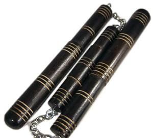 【在庫あり★即納可能】練習用 木製 三節棍★三本ヌンチャク【新品★未使用品】