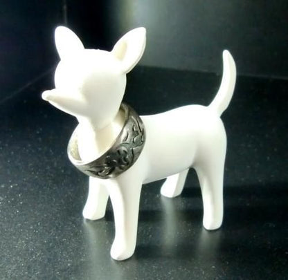 【在庫あり★即納可能】ストッ犬★指輪ディスプレイ★リング置き【新品★未使用品】