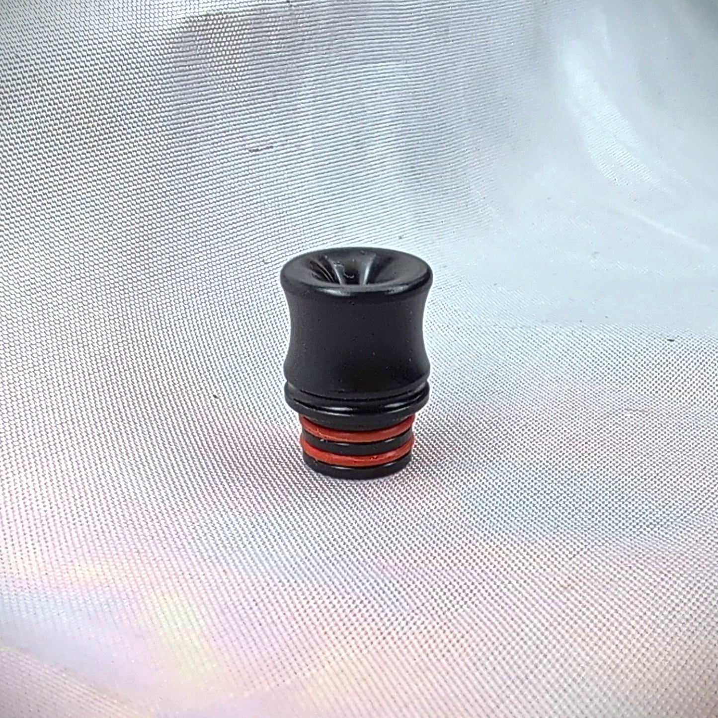 絶版【在庫ラスト1個★即納可能】KEMURI PRODUCT製 ドリップチップ 510 Curvyシリーズ デルリン 3mm★VAPE用 味重視型ドリチ★ベイプ(電子タバコ)【新品★未使用品】